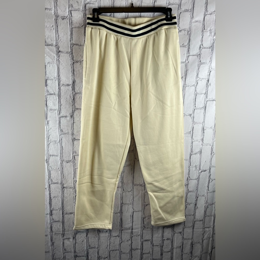 Therapy Size:XL Women Sweatpants Color:Cream Pockets
